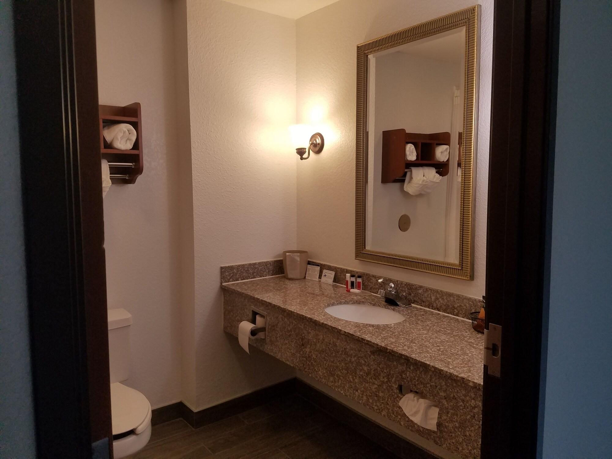 Comfort Inn & Suites Gatesville Near Fort Cavazos Экстерьер фото