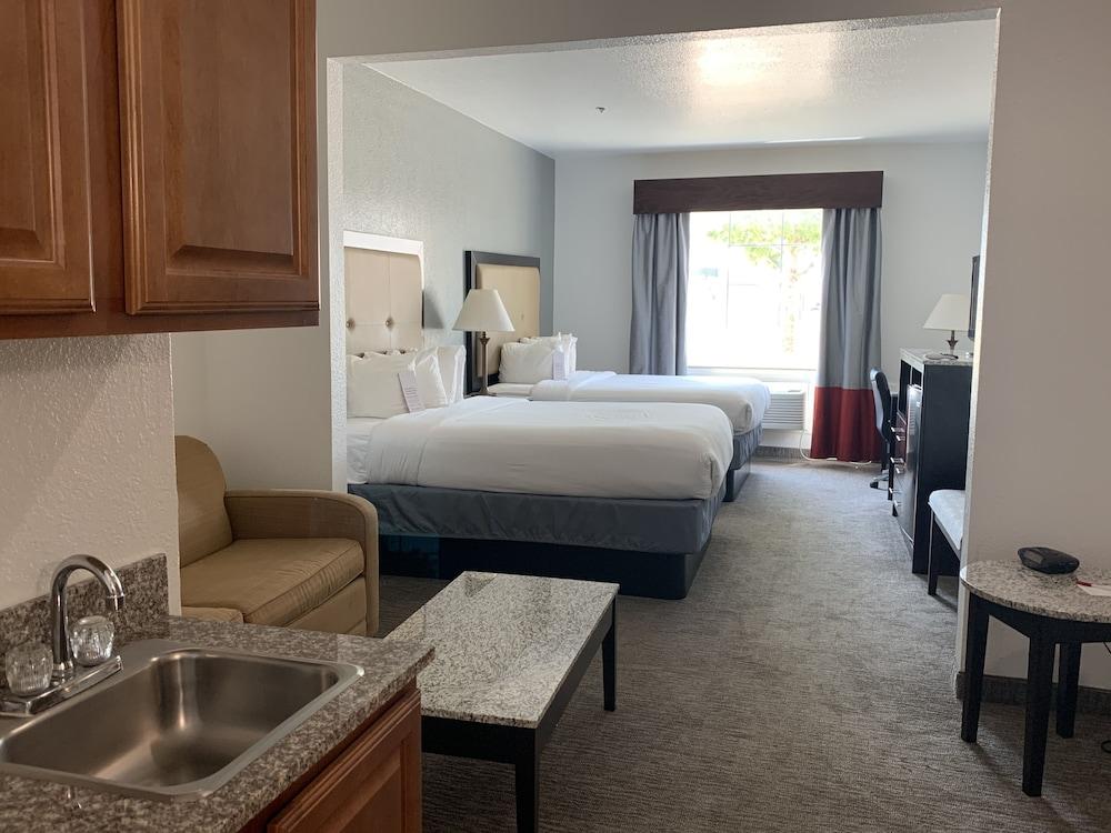 Comfort Inn & Suites Gatesville Near Fort Cavazos Экстерьер фото