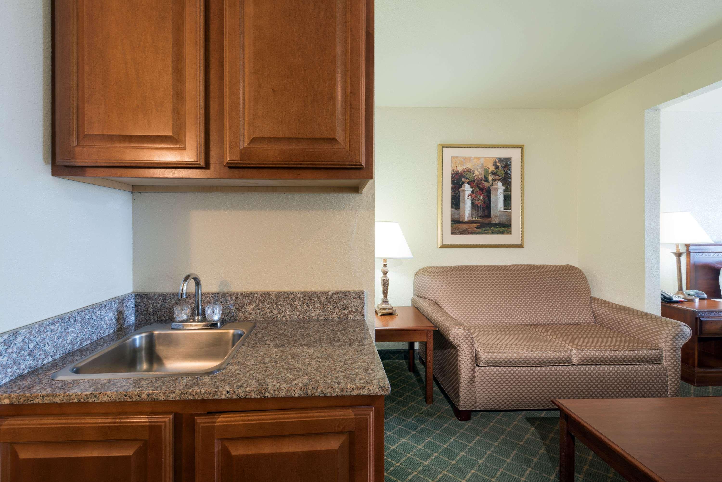 Comfort Inn & Suites Gatesville Near Fort Cavazos Экстерьер фото