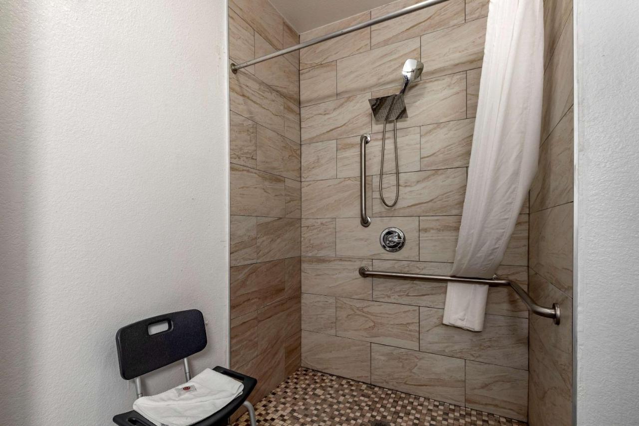 Comfort Inn & Suites Gatesville Near Fort Cavazos Экстерьер фото