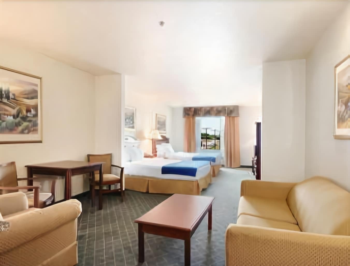 Comfort Inn & Suites Gatesville Near Fort Cavazos Экстерьер фото